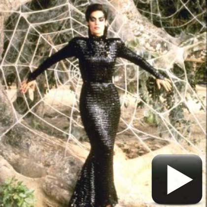 http://sq.imagens.s3.amazonaws.com/1204-Abril/SoniaBraga-Play.jpg