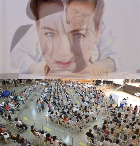 http://sq.imagens.s3.amazonaws.com/1205-Maio/Palestra120506.jpg