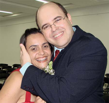 http://sq.imagens.s3.amazonaws.com/Benjamin_Aline.jpg